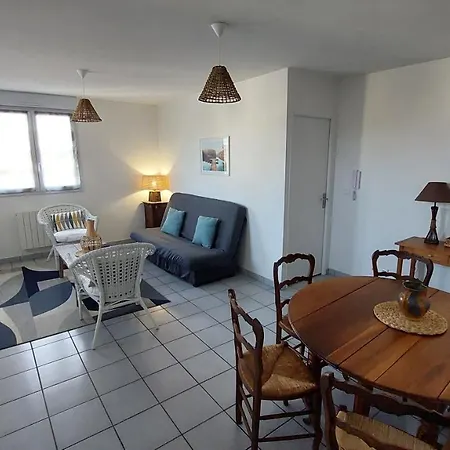 Apartment Bel Au Calme Sainte-Genevieve-des-Bois